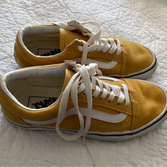 yellow vans - Picture 3 of 3